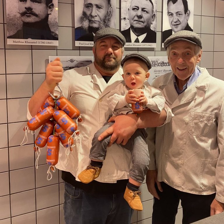 Drei Generationen Kleesattel – Metzgerei in Wesseling