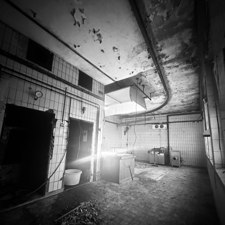 Umbau des Frühstückscafés Kleesattels Esszimmer in Wesseling